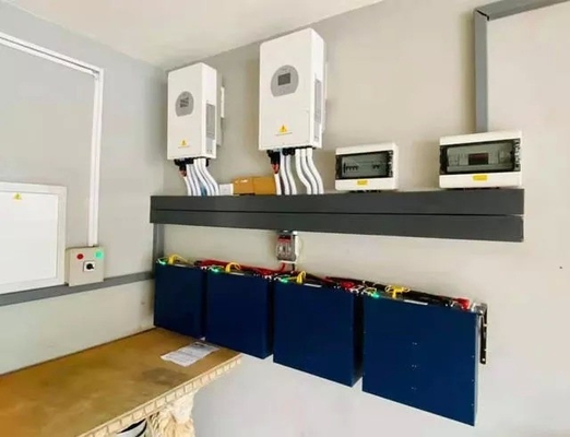 10kW Τρεις φάσεις εξόδου Deye υβριδικός μετατροπέας για ηλιακό υβριδικό σύστημα ηλεκτρικής ενέργειας 380v