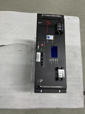 Μονάδα μπαταρίας λιθίου 48V 51.2V 200Ah 10Kw τετραγωνικό σιδηροφωσφορικό για ηλιακό σύστημα